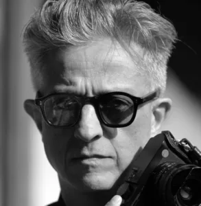 MAX VADUKUL